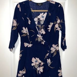 Papillon Floral Mini Dress Size L